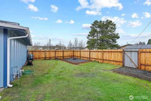 405 E K Street, Shelton, WA 98584