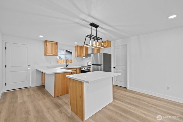 405 E K Street, Shelton, WA 98584