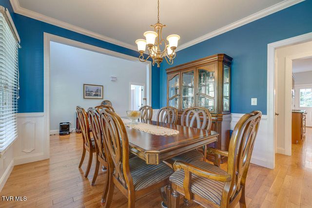 128 Allison Timbers Road, Piney Flats, TN 37686