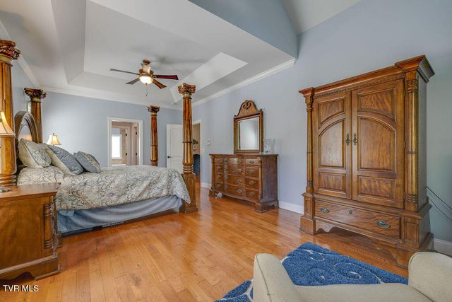 128 Allison Timbers Road, Piney Flats, TN 37686