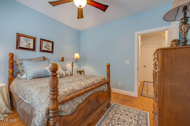 128 Allison Timbers Road, Piney Flats, TN 37686