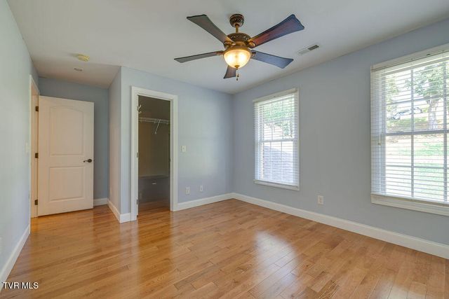 128 Allison Timbers Road, Piney Flats, TN 37686