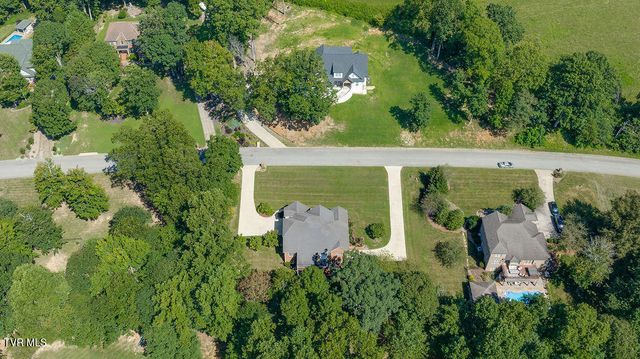 128 Allison Timbers Road, Piney Flats, TN 37686