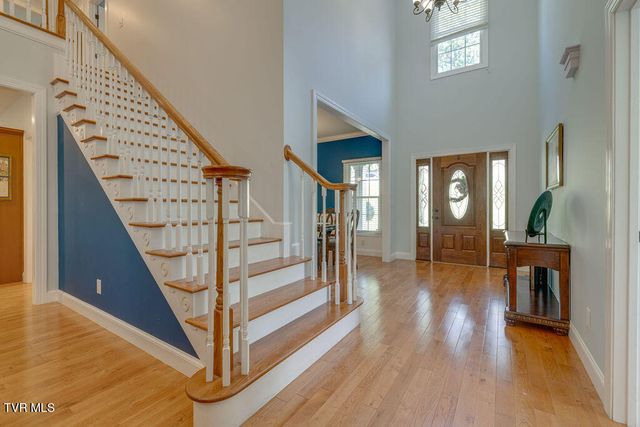 128 Allison Timbers Road, Piney Flats, TN 37686