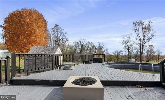 14301 DUTCHTOWN RD, Mercersburg, PA 17236