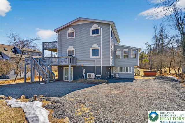 24 Hopkins Circle, Penn Forest Twp, PA 18210