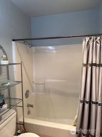 1410 N Jetty Avenue SW, Ocean Shores, WA 98569