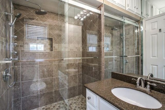4419 Holland Avenue 105, Dallas, TX 75219
