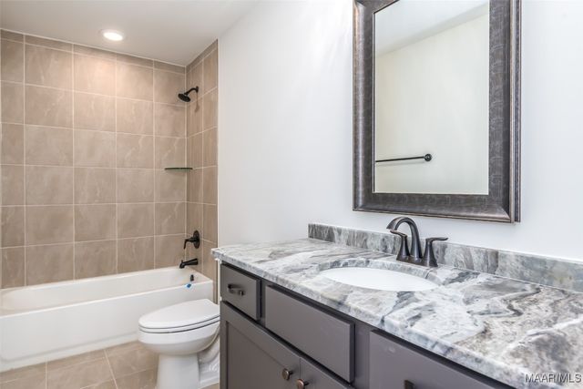 340 Pedric Drive, Wetumpka, AL 36093