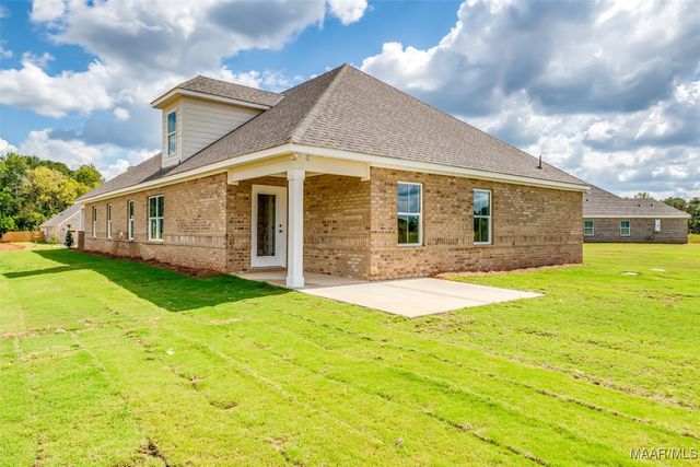 340 Pedric Drive, Wetumpka, AL 36093