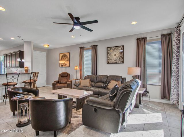 22585 W MOONLIGHT Path, Buckeye, AZ 85326