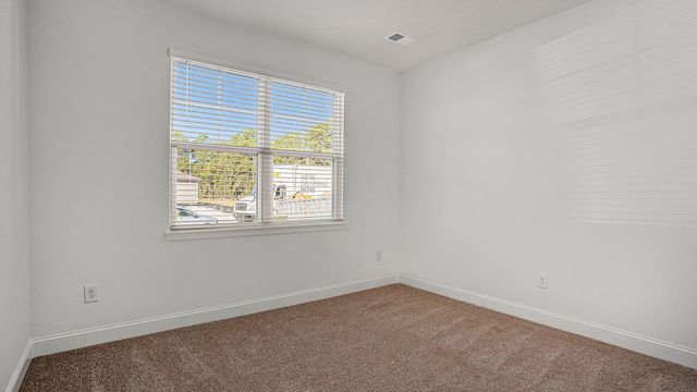 7027 Cinnamon Dr, Conway, SC 29526