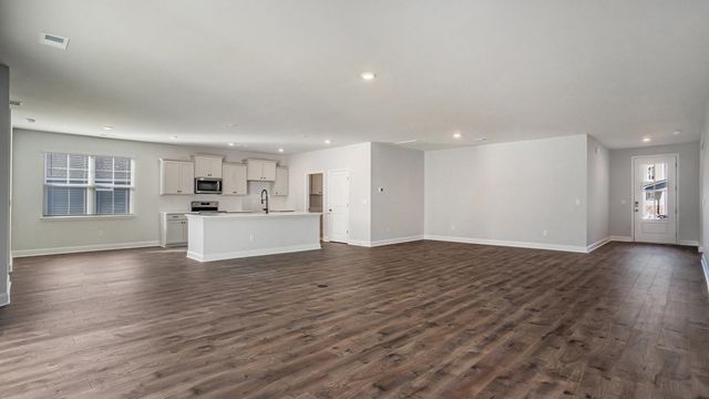 7027 Cinnamon Dr, Conway, SC 29526