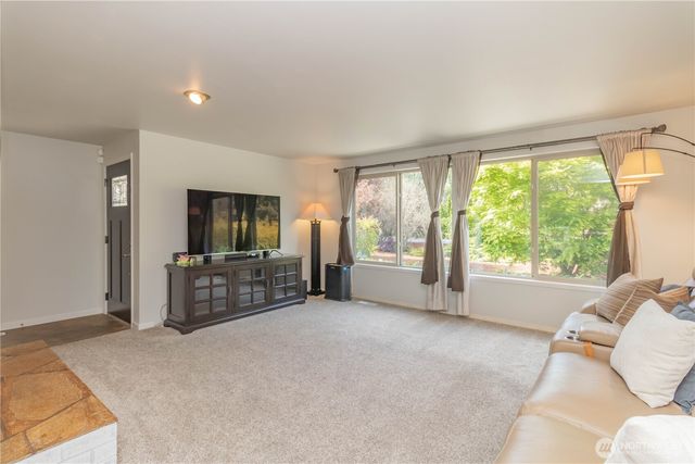 11215 SE 284th Street, Auburn, WA 98092