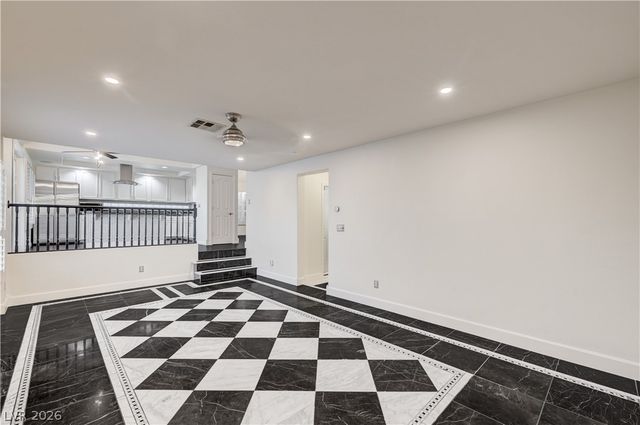 3536 Prairie Meadow Street, Las Vegas, NV 89129