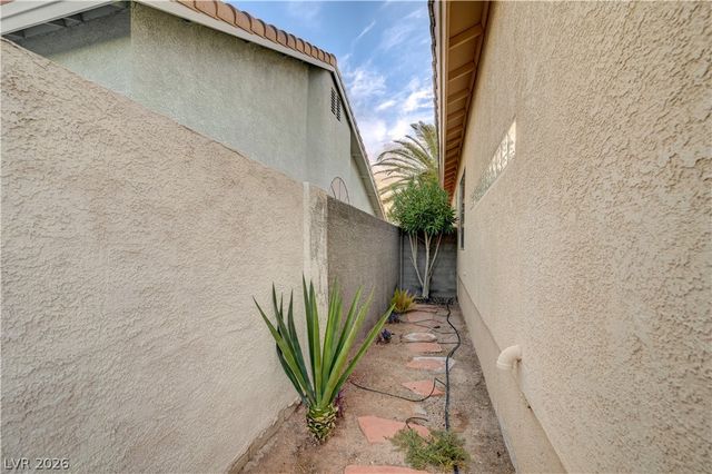 3536 Prairie Meadow Street, Las Vegas, NV 89129