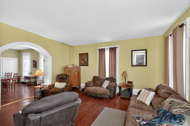 366 E Lexington Street, Harrodsburg, KY 40330