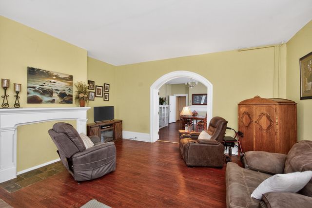 366 E Lexington Street, Harrodsburg, KY 40330