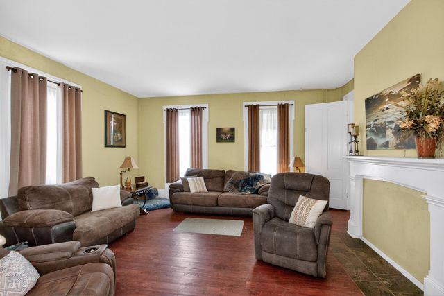 366 E Lexington Street, Harrodsburg, KY 40330