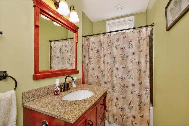 366 E Lexington Street, Harrodsburg, KY 40330