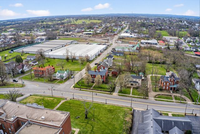 366 E Lexington Street, Harrodsburg, KY 40330