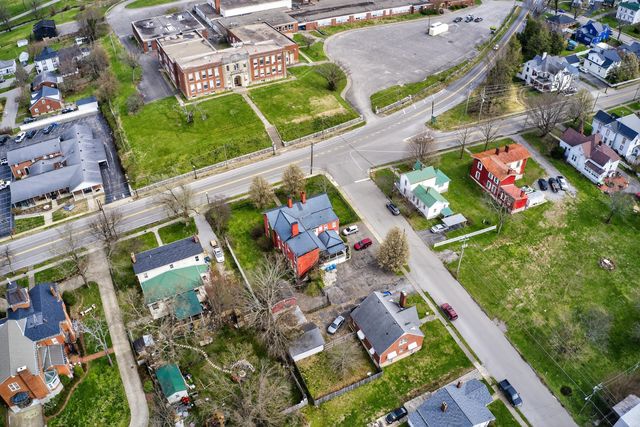 366 E Lexington Street, Harrodsburg, KY 40330