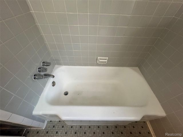 17697 OLYMPIA, Redford Charter Township, MI 48240