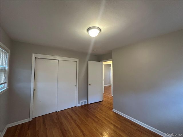 17697 OLYMPIA, Redford Charter Township, MI 48240