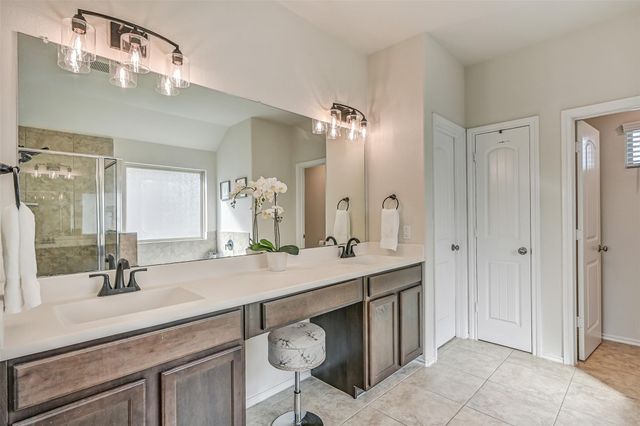 3120 Sunrise Hill Lane, Dickinson, TX 77539