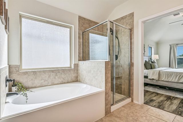 3120 Sunrise Hill Lane, Dickinson, TX 77539