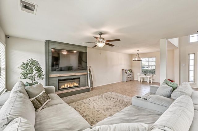 3120 Sunrise Hill Lane, Dickinson, TX 77539