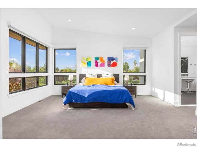 8675 Summerlin Place, Longmont, CO 80503