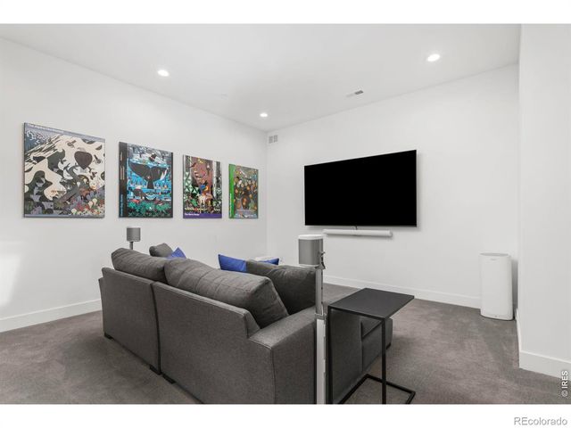 8675 Summerlin Place, Longmont, CO 80503