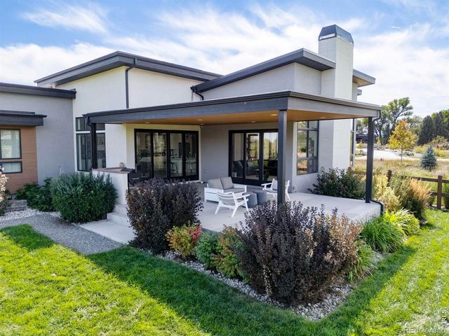 8675 Summerlin Place, Longmont, CO 80503