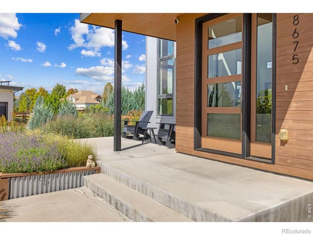 8675 Summerlin Place, Longmont, CO 80503