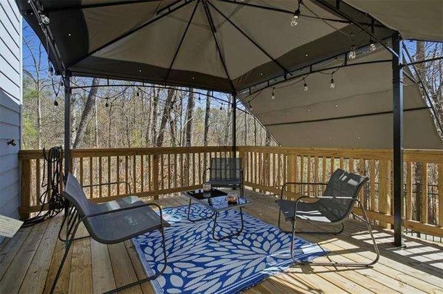 3980 Riverchess Drive SW, Atlanta, GA 30331