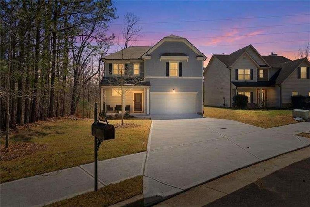 3980 Riverchess Drive SW, Atlanta, GA 30331