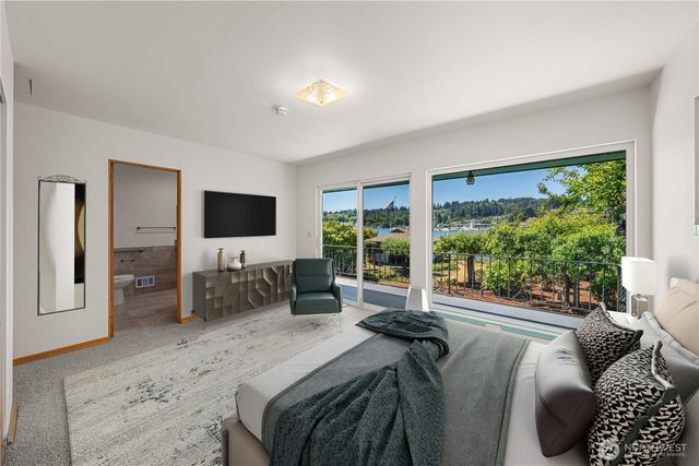 8920 Randall Dr NW, Gig Harbor, WA 98332