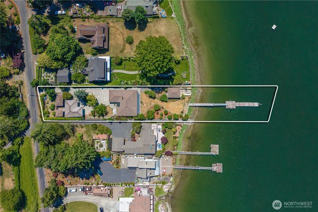 8920 Randall Dr NW, Gig Harbor, WA 98332