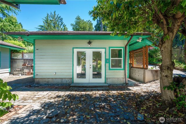 8920 Randall Dr NW, Gig Harbor, WA 98332