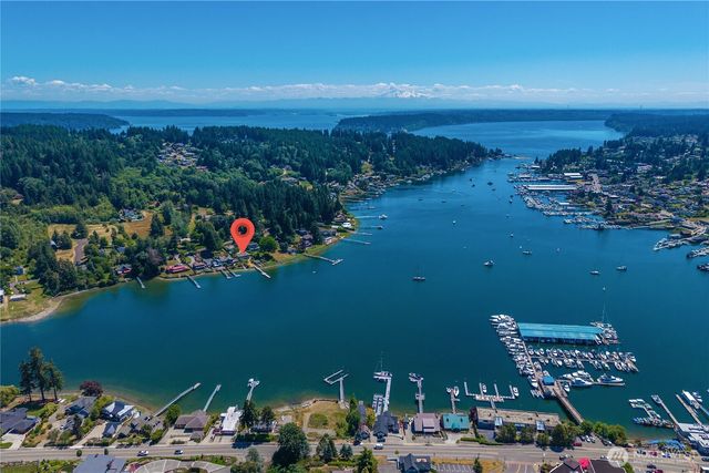 8920 Randall Dr NW, Gig Harbor, WA 98332
