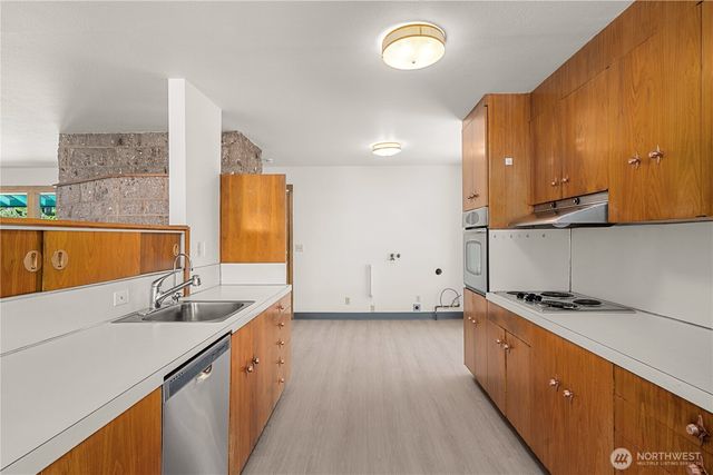 8920 Randall Dr NW, Gig Harbor, WA 98332