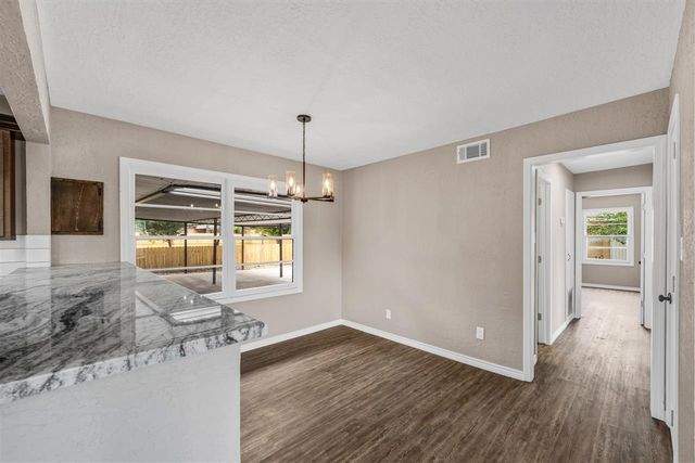 3405 NW Kinyon, Lawton, OK 73505