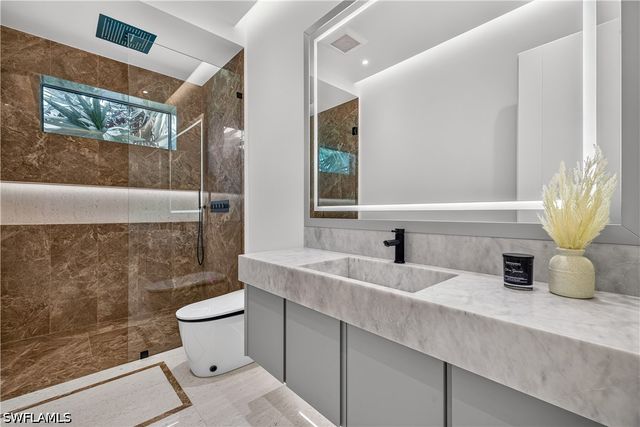 2949 CYPRESS ST, Naples, FL 34112
