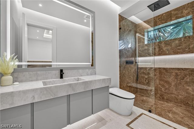 2949 CYPRESS ST, Naples, FL 34112