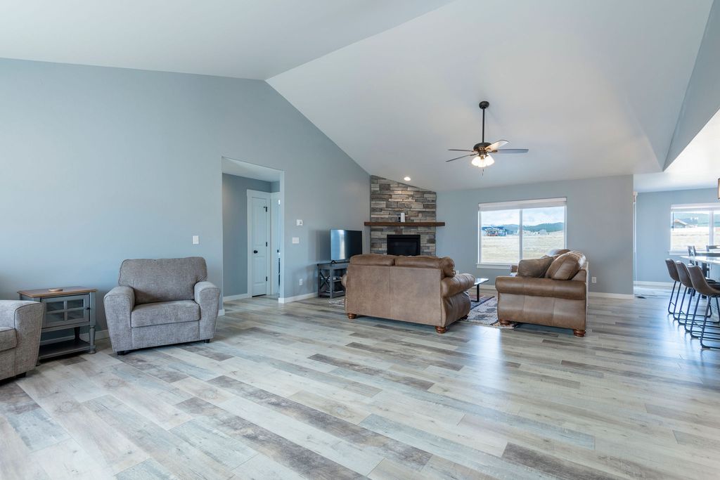 2240 Kenai Road, Helena, MT 59602 photo 5