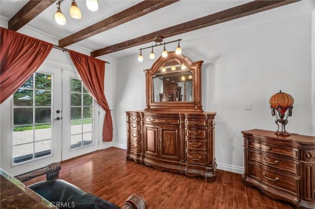 607 Jana Circle, Huntington Beach, CA 92648