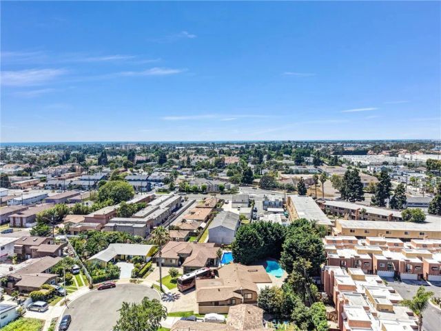 607 Jana Circle, Huntington Beach, CA 92648