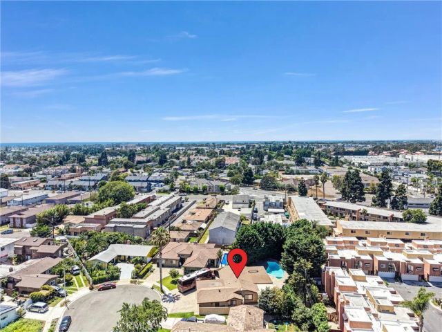 607 Jana Circle, Huntington Beach, CA 92648