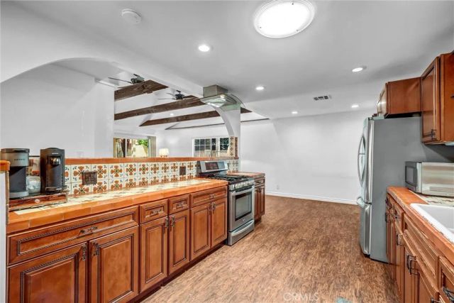 607 Jana Circle, Huntington Beach, CA 92648